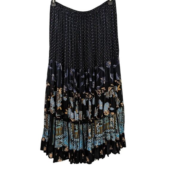 Vintage 1970's Anna Konya Floral Pleated Six Tier Maxi Skirt - Picture 2 of 5